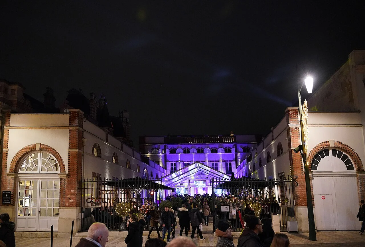 Gérald Garitan — CC BY-SA 4.0 Collard-Picard during Habits de Lumière in Épernay in 2025