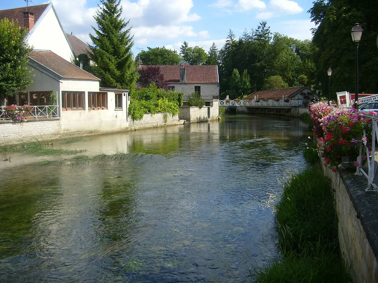 René Hourdry — CC BY-SA 4.0 The River Ource in Essoyes
