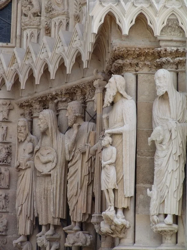 Sculpted figures on Reims Cathedral