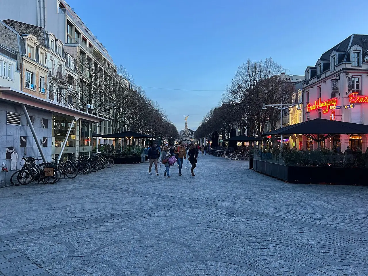 Buildings on Place Drouet-d’Erlon in Reims